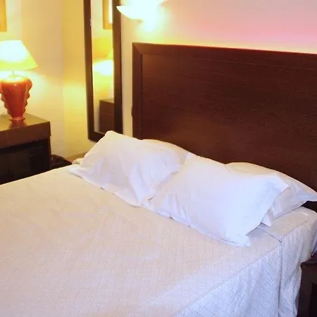 Nude - Color Vision Hotel Paryż