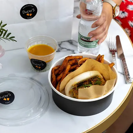 Nude - Color Vision 4* Paryż