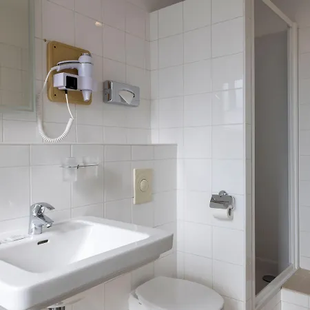 Hotel Nude - Color Vision