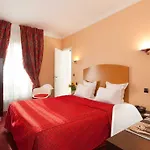 Nude - Color Vision Hotel 4*