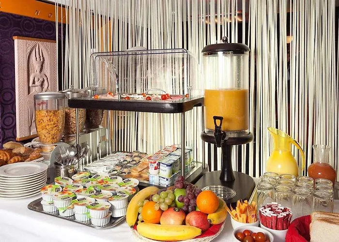 Nude - Color Vision 4* パリ