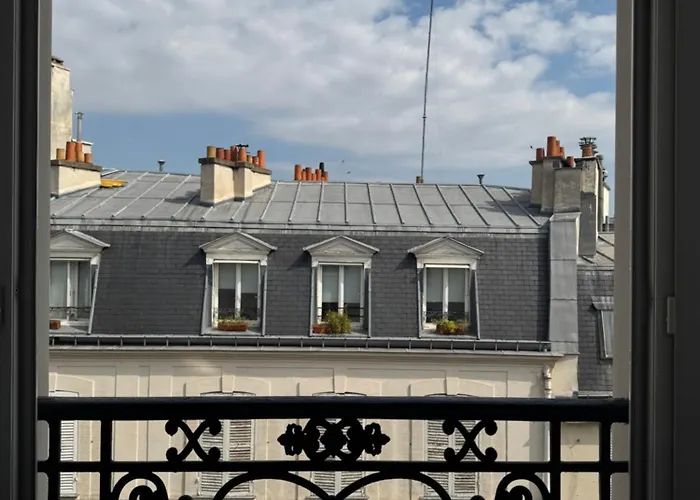 ホテル Nude - Color Vision