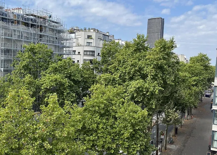 ホテル Nude - Color Vision